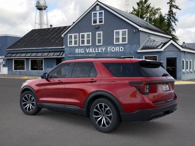 2025 Ford Explorer ST-Line