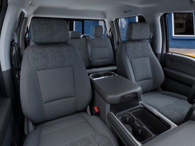2027 Ford Super Duty F-350 SRW F-350® XLT