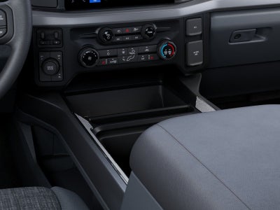 2027 Ford Super Duty F-350 SRW F-350® XLT