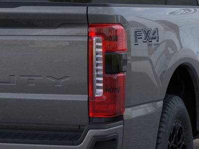 2026 Ford Super Duty F-350 SRW F-350® XLT