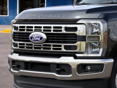 2027 Ford Super Duty F-350 SRW F-350® XLT