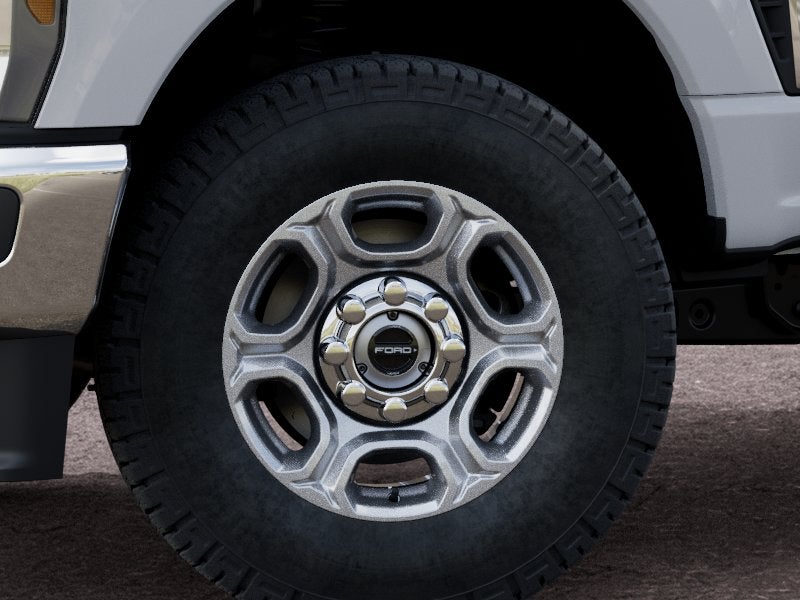 2027 Ford Super Duty F-350 SRW F-350® XLT