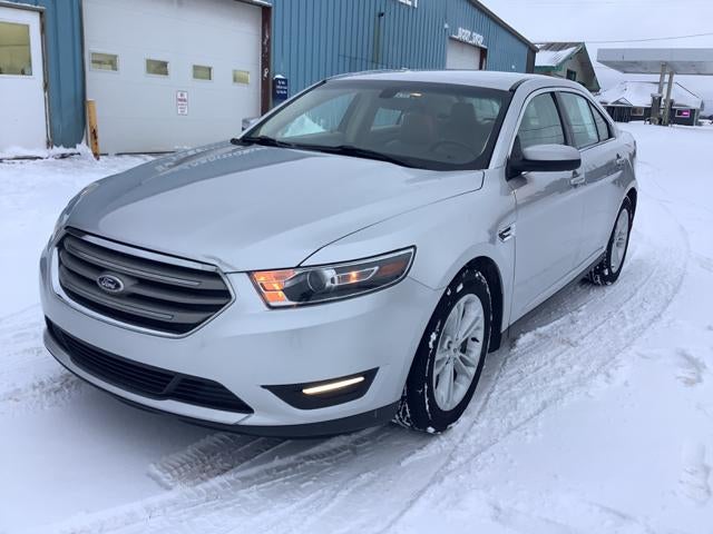 2016 Ford Taurus SEL
