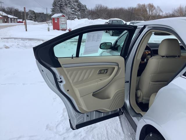 2016 Ford Taurus SEL