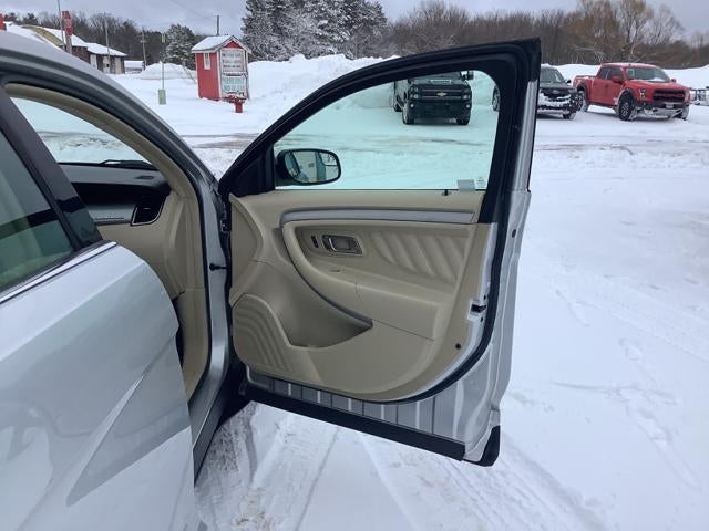 2016 Ford Taurus SEL