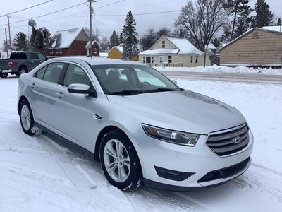 2016 Ford Taurus SEL