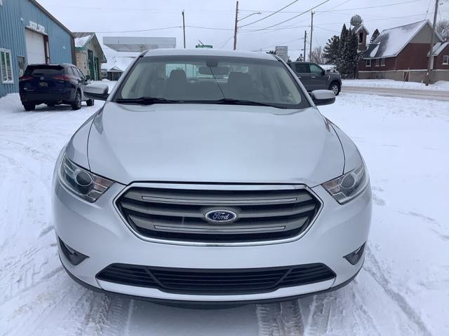 2016 Ford Taurus SEL