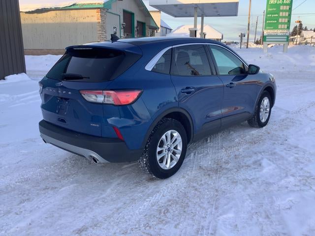 2022 Ford Escape Hybrid SE