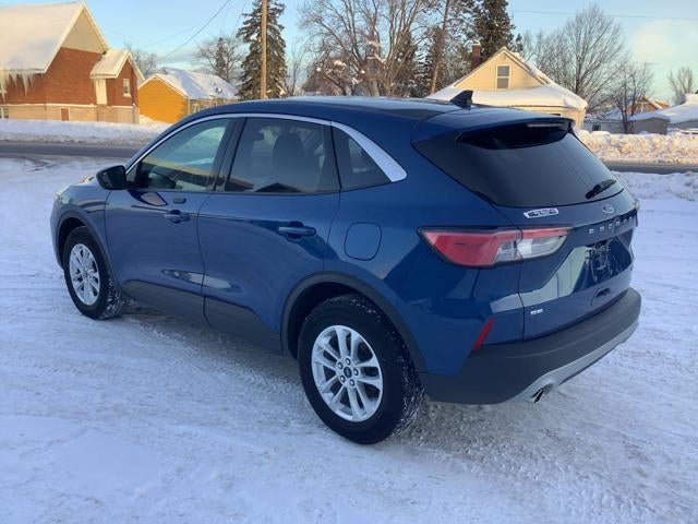 2022 Ford Escape Hybrid SE