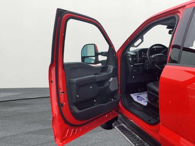 2023 Ford F-350 Lariat Super Duty