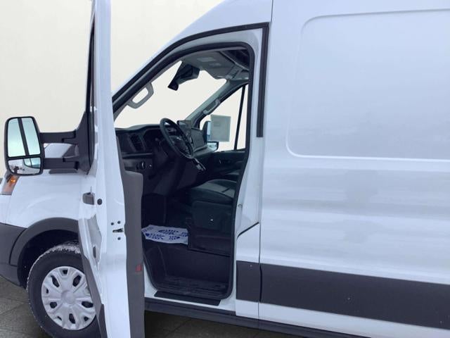 2023 Ford E-Transit-350 Cargo Base
