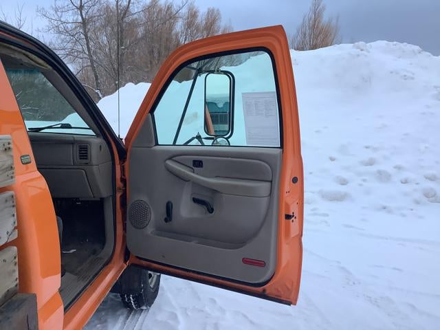 2001 Chevrolet Silverado 3500 REG. CAB