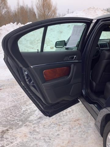 2013 Lincoln MKS Base