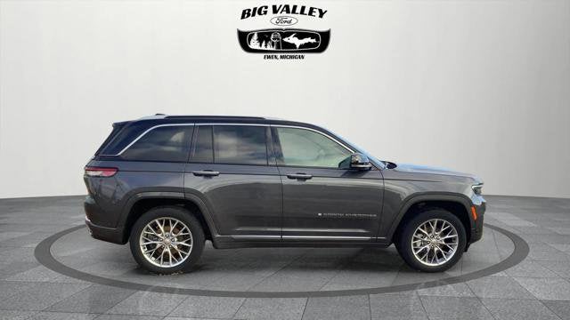 2022 Jeep Grand Cherokee Summit 4x4