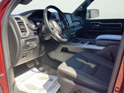 2019 RAM 1500 Big Horn/Lone Star Quad Cab 4x4 6'4' Box