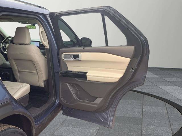 2021 Ford Explorer Platinum