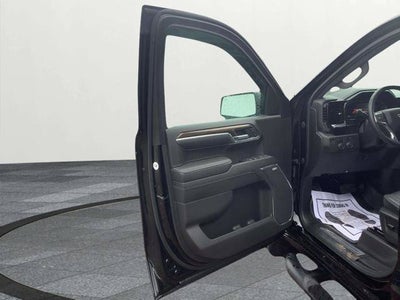2024 Chevrolet Silverado 1500 4WD Crew Cab Short Bed RST